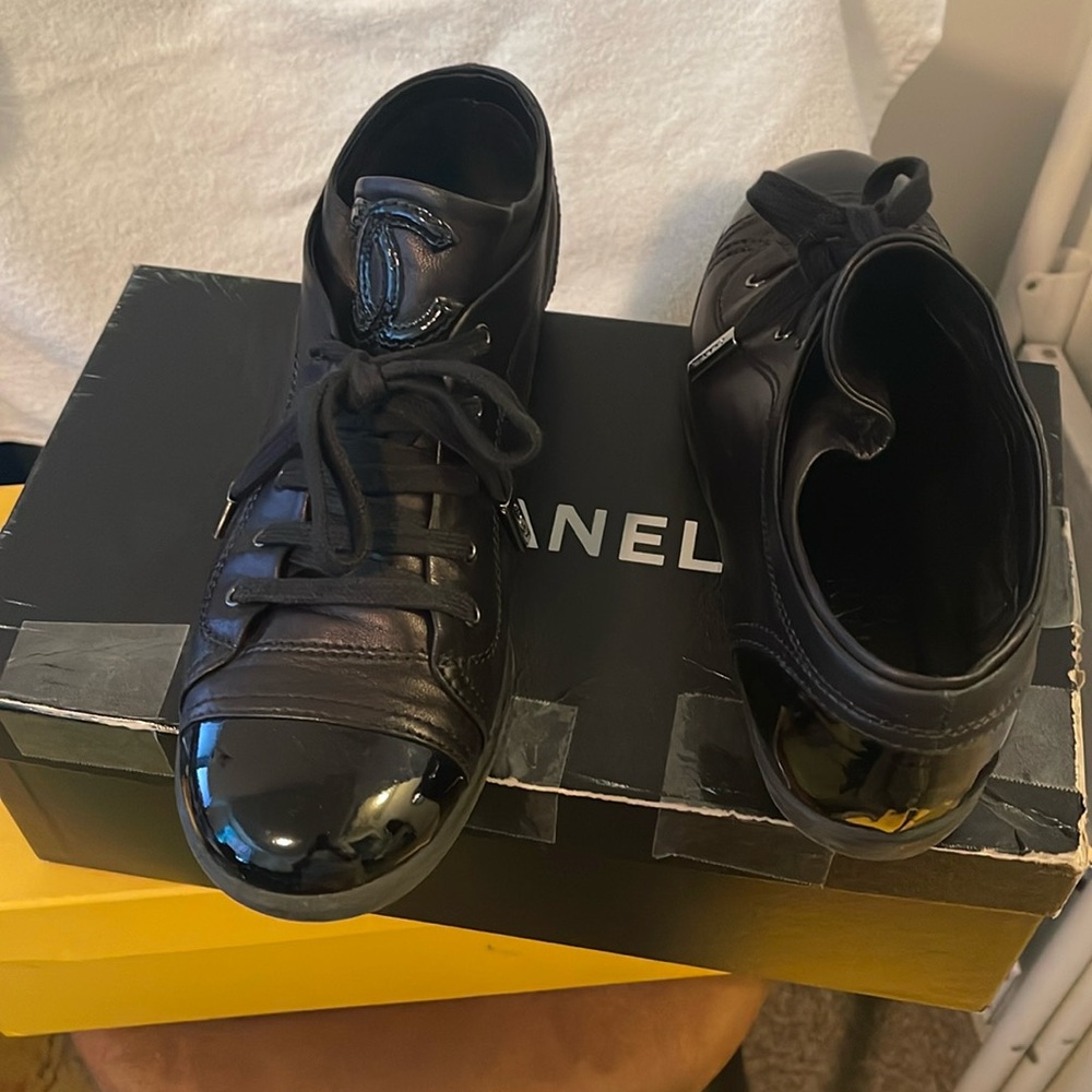 Chanel Sneaker
